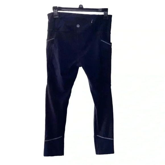 ATHLETA BLACK WOMEN LEGGINGS with phone pouch and back Zipper Size Medium - Picture 2 of 3